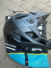 Casco met  98
