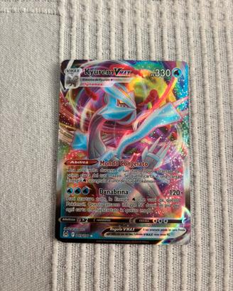 Carta pokemon Kyurem Vmax
