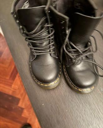 Scarpe Dr. Martens, nuove, nere