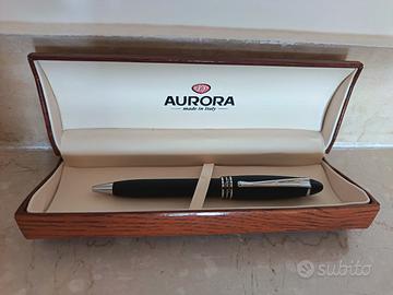 Penna Aurora a sfera - Ipsilon Satin B30