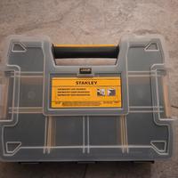 Cassetta porta viti,chiodi e altro