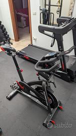 Spinbike professionale Schwinn IC8 (800 IC)