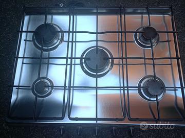 piano cottura a gas 5 fuochi