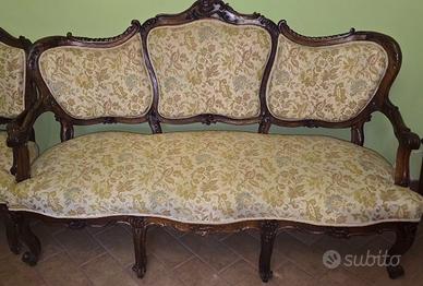 Salotto classico d'epoca