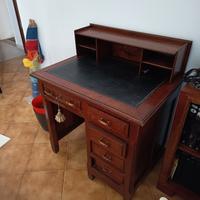 scrivania antica 
