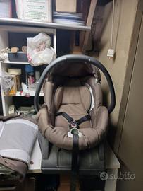 Seggiolone Auto con basetta + 1 Sdraio Dondolo