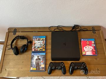Playstation 4 Slim come nuova