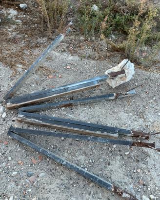 Staffe in ferro per tettoia