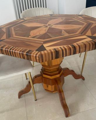 Tavolo ottagonale in legno massello