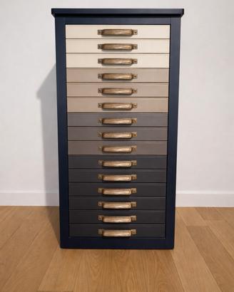 cassettiera 