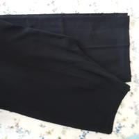 Pantaloni donna modello largo