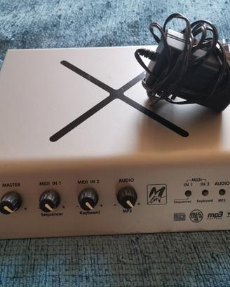 EXPANDER M-LIVE modulo sonoro per basi midi