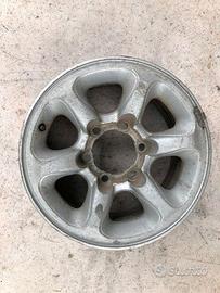 Cerchio in lega Mitsubishi Pajero 1999 15 pollici