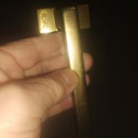 n. 6 maniglie porte e cerniere 