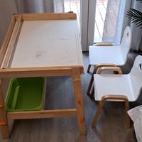 scrivania bambini+ 2 sedie
