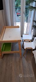 scrivania bambini+ 2 sedie