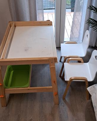 scrivania bambini+ 2 sedie
