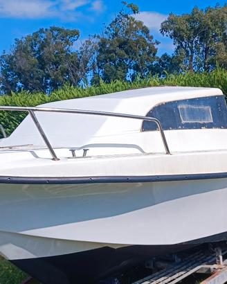 Laver Tonnetto 560 Cabin