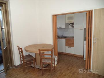 Bicamere arredato a Monfalcone