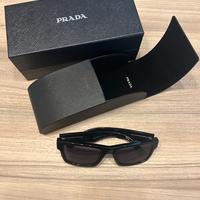 Occhiali da sole Prada