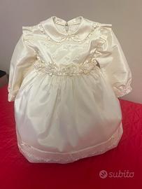 Vestitino da battesimo per neonata