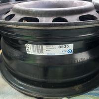 cerchi in  ferro 15 mazda ford