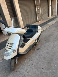 Piaggio exagon 180gtx