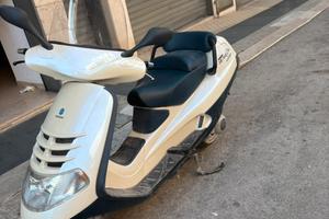 Piaggio exagon 180gtx