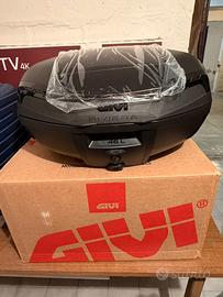 Bauletto Givi Riviera 46L triple black edition