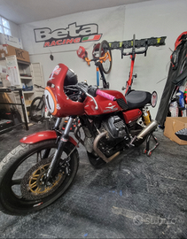 Moto Guzzi v7 850 trofeo
