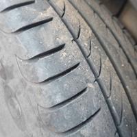 4 gomme Pirelli 