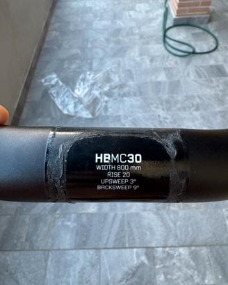 Manubrio hbmc 30