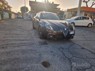 Alfa Romeo Giulietta 1.6 JTDm-2 105 CV Exclusive