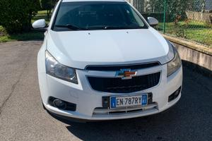 Chevrolet cruze 1.8 benzina gpl