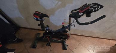 Spinning Cyclette o bike professionale