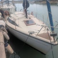BARCA A VELA COMET 700