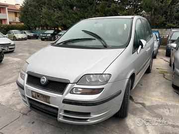 Ricambi usati per Fiat Ulysse 2.0 JTD 2004 RHW