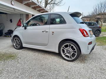 autovettura 595 abarth 145