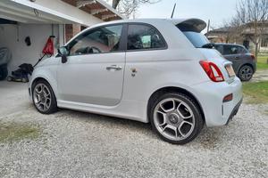 autovettura 595 abarth 145