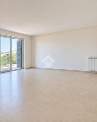 4 LOCALI A MILAZZO