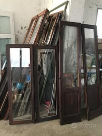 Porte finestra e finestre legno vintage lotto casa