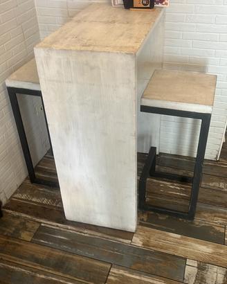 Tavoli e sgabelli legno vero