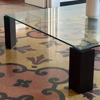 Tavolino da caffè di design in vetro temperato