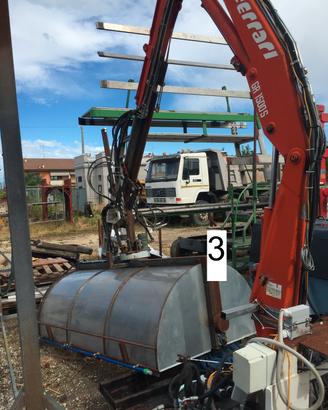 A186 - Gru forestale Ferrari per trattore o rimorc