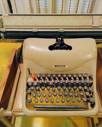 Olivetti Lexikon 80