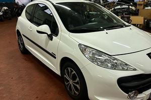 Peugeot 207 1.4 2009 gpl 2029 motore revisionato 
