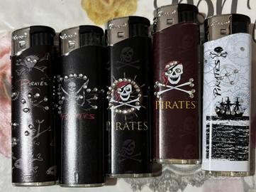 Accendini Pirates con brillantini