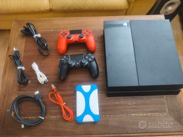 PlayStation 4 con accessori 