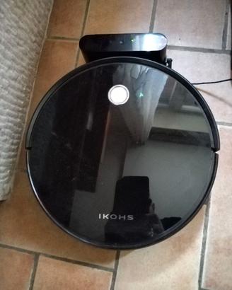 Robot aspirapolvere lava pavimenti