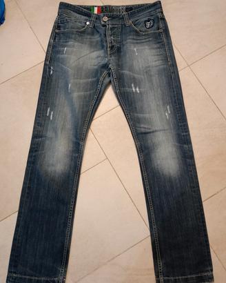 jeans marca Frutta